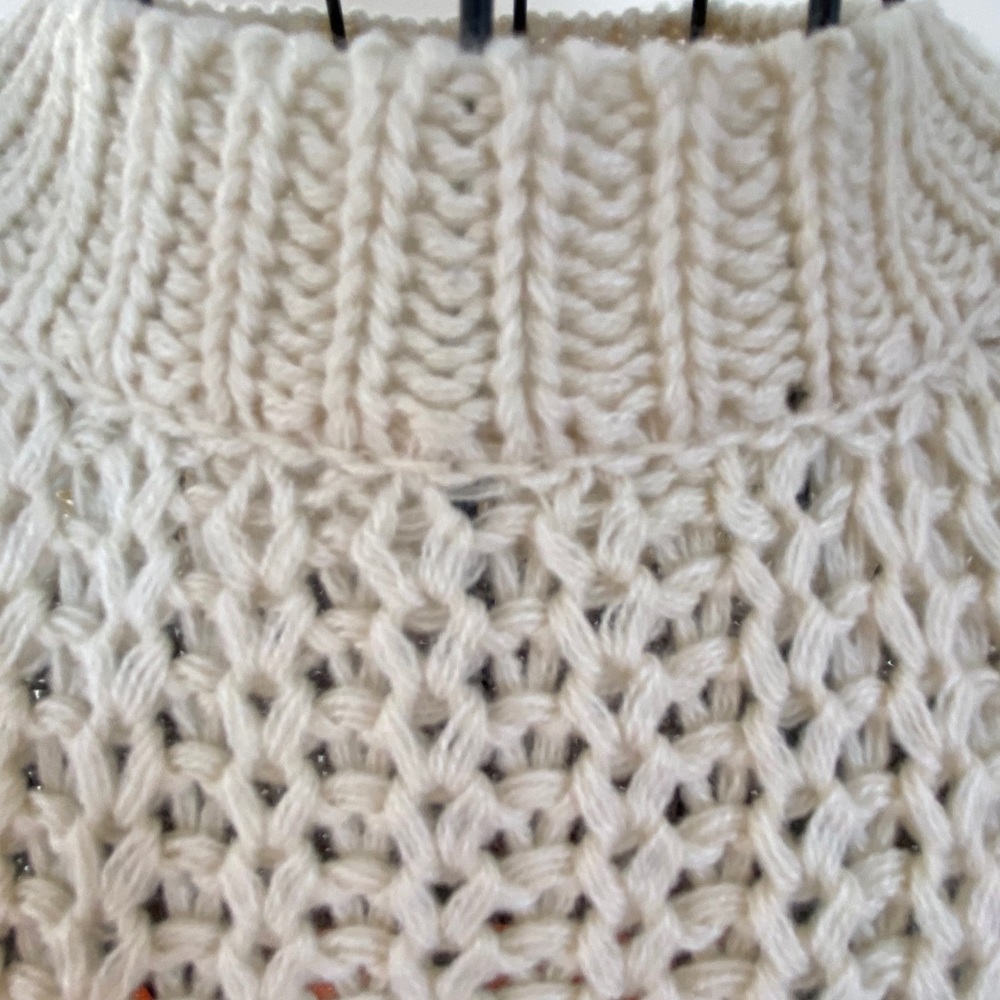 Colorblock Striped Cozy Sweater - Picture 7 of 8
